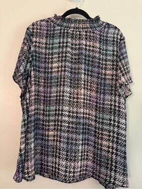 Torrid Sz 3 NWOT Pastel Plaid Short-Sleeve Top
